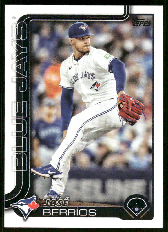 2025 Topps #33 Jose Berrios
