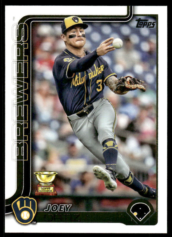 2025 Topps #165 Joey Ortiz
