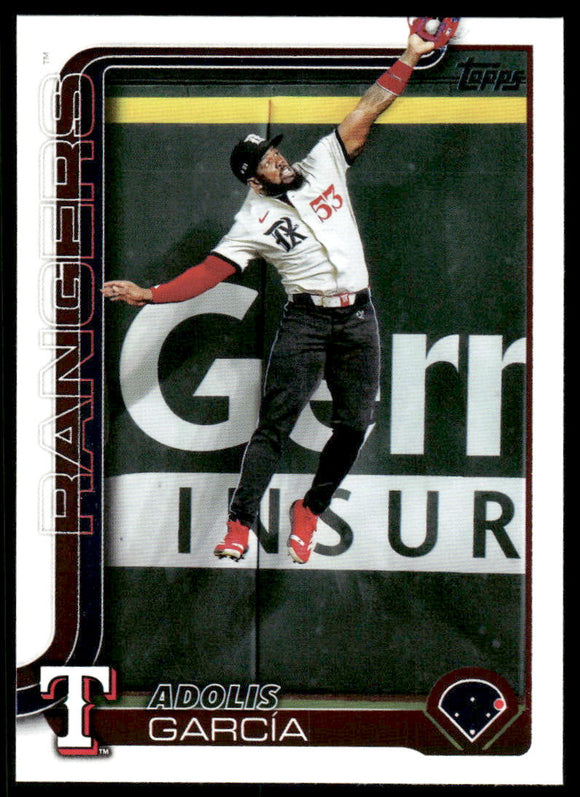 2025 Topps #247 Adolis Garcia