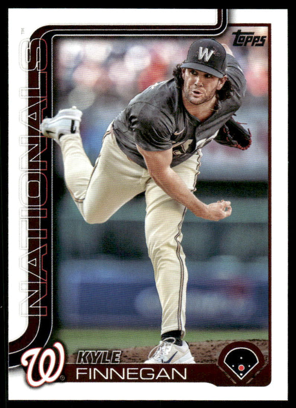 2025 Topps #254 Kyle Finnegan
