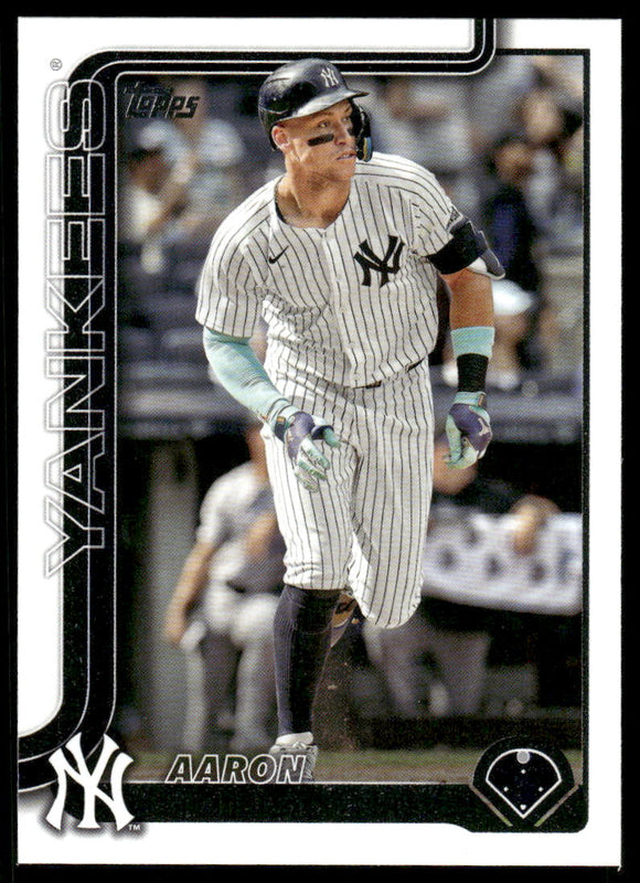 2025 Topps #300 Aaron Judge